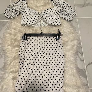 Miss circle polka dots skirt set